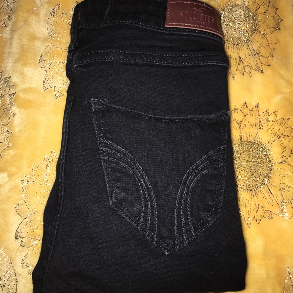 black jeans